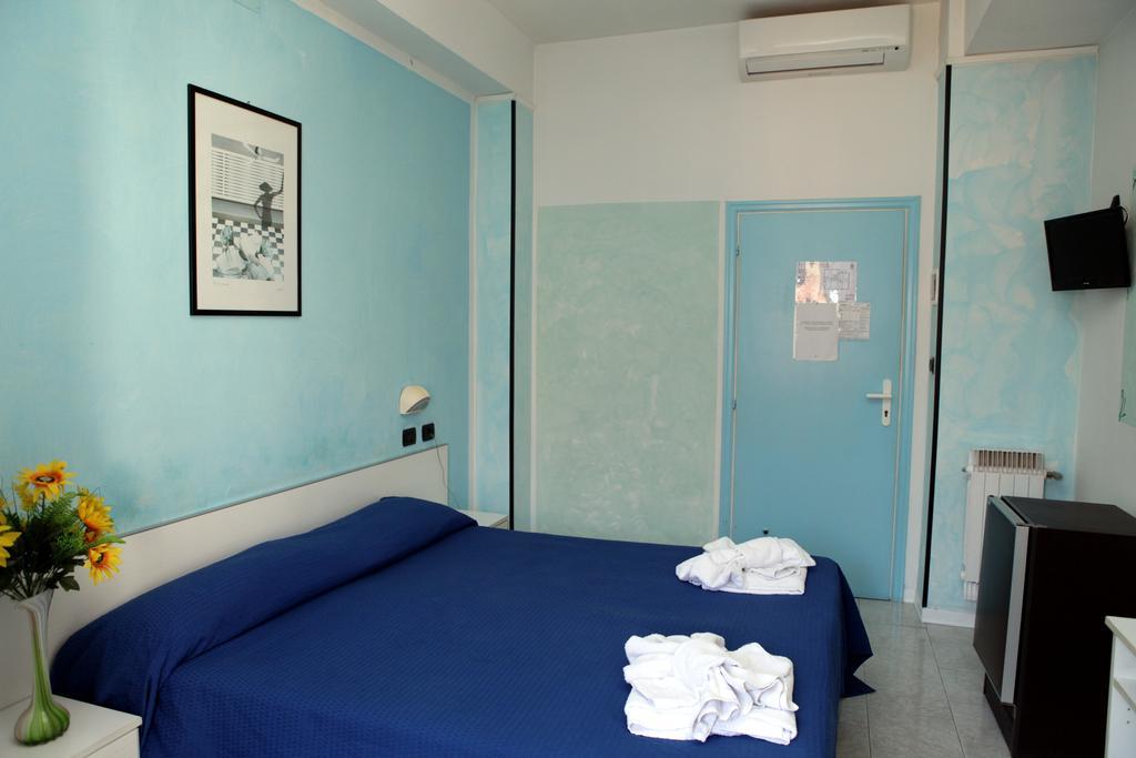 Hotel Saxon Rimini Oda fotoğraf